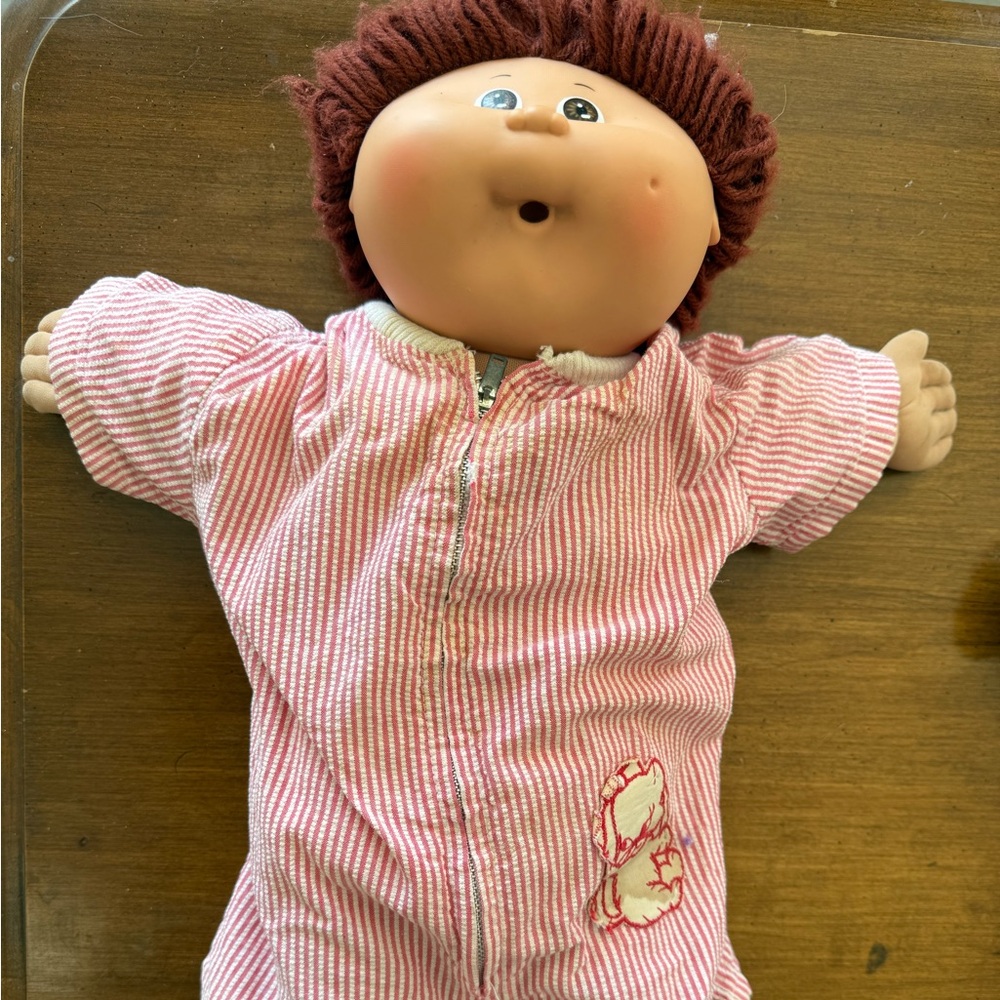 Assorted authentic Cabbage Patch Dolls from 1982.